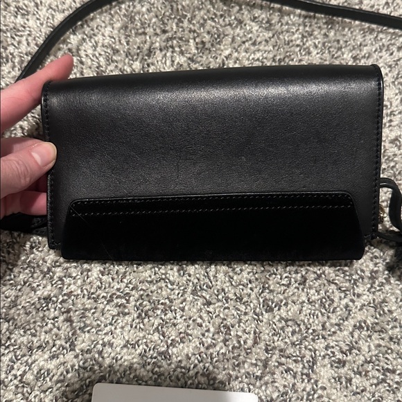 Chloe Faye Wallet on Strap - Picture 4 of 8